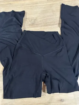 Bootcut low rise black leggings by petite small by Aerie thumbnail 3