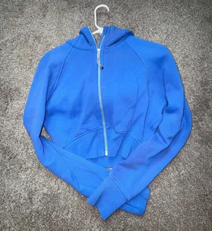 Lululemon Scuba Cropped Full-Zip thumbnail 1