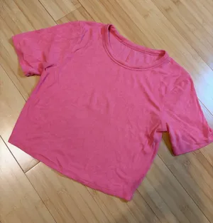Lululemon Hold Tight Cropped T-Shirt thumbnail 1