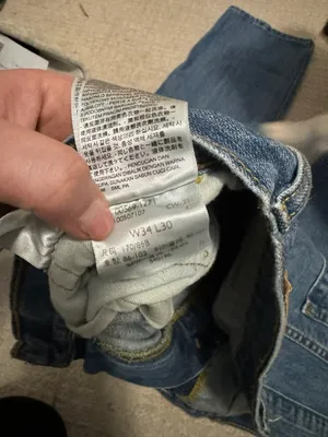 Jeans thumbnail 4