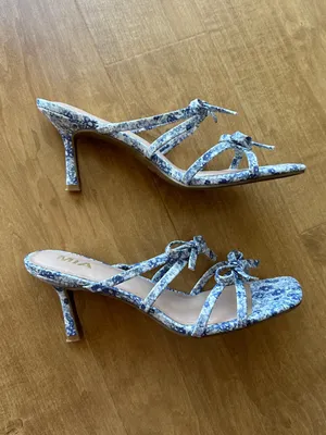 MIA Treanor Heel, Blue and White Floral Ribbon Kitten Heels, Size 9 thumbnail 14