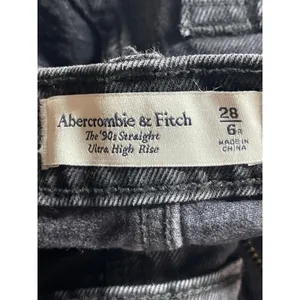 Abercrombie & Fitch 90's Straight Black High Rise Distressed Denim Jeans Size 28 thumbnail 5