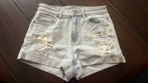 Shorts thumbnail 1
