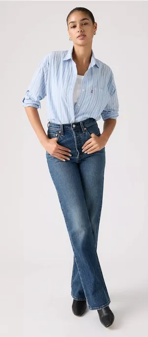 Levi’s Ribcage‎ Straight Leg Jeans Size 26 Medium Wash High Rise Denim thumbnail 1