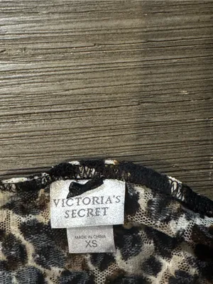 Vintage Victoria's Secret Leopard Print Slip with Black Trim thumbnail 6