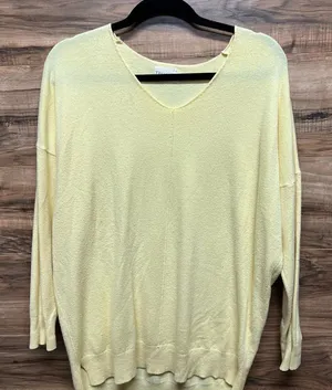 Dreamers M/L‎ yellow top thumbnail 1