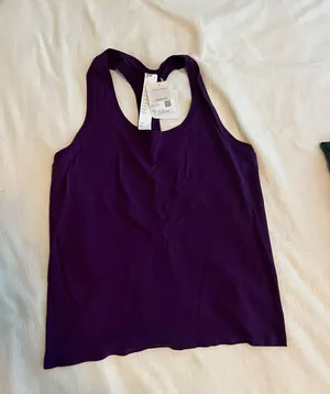 Fabletics Top thumbnail 2