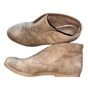 Indigo Rd. Taupe‎ Ankle Booties Women's Size 7.5M Slip On Casual thumbnail 3