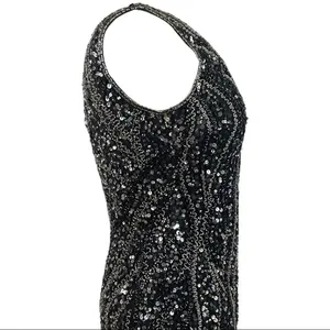 PISARRO NIGHTS Sequin & Bead Sleeveless Gown size 4 thumbnail 12