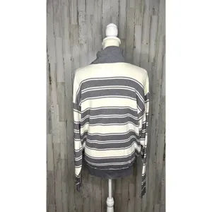 Vintage Lizsport‎ Women's Striped Turtleneck Sweater Gray/White Medium thumbnail 3