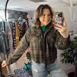 POL Plaid Long Sleeve Button Front Flannel Shirt Green Size Small thumbnail 1