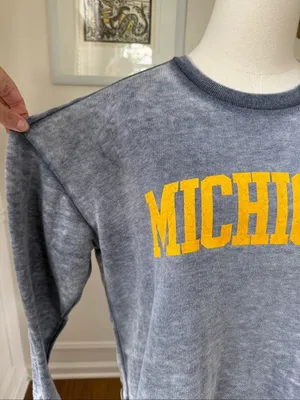 Pressbox Michigan Wolverines Vintage Wash Pullover Oversized Sweatshirt M thumbnail 4