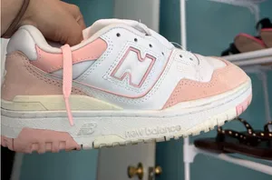 New balance 550 pink  thumbnail 1