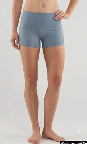 Like New Lululemon In The Flow 2" Shorts Lt Blue Seamless Yoga Pilates Gym 4 thumbnail 1
