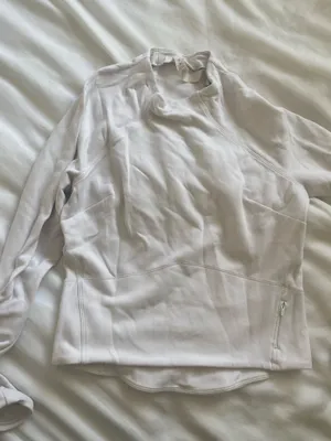 Lululemon Long Sleeve thumbnail 1