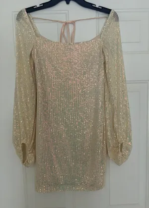 Party Dresses thumbnail 3
