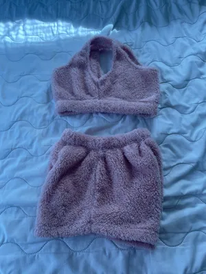Size Small Furry Short Set Pink thumbnail 4