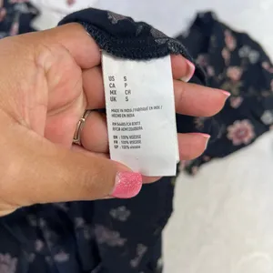 American Eagle Black Floral Dress with Cutouts Small Women thumbnail 10