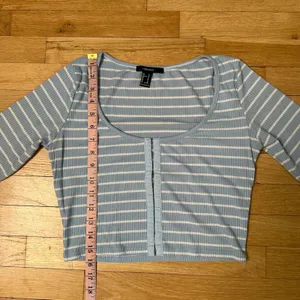 Forever 21 long sleeve crop top thumbnail 8