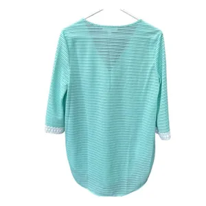 Francesca’s size M-L lace trimmed tunic. Seafoam green. thumbnail 2