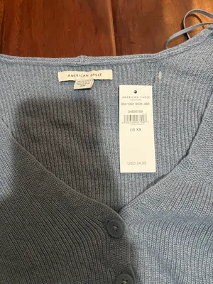 American Eagle Outfitters Sweater thumbnail 3