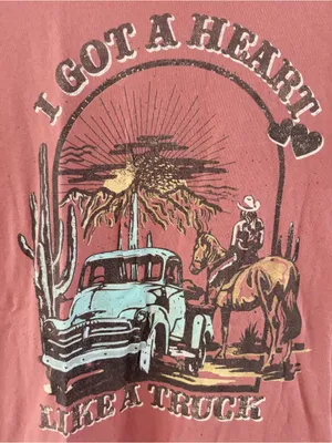 Heart Like A Truck Laney Wilson Country Western Tee Size Medium thumbnail 2