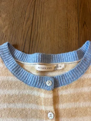 Altard state cardigan thumbnail 3