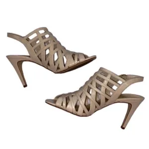 Marc Fisher Cream Leather Sandals (7.5M) thumbnail 5