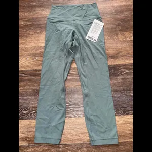 Lululemon Align High Rise 23” Crater Blue Size 6 NWT thumbnail 2
