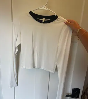 SKIMS Long Sleeve thumbnail 2