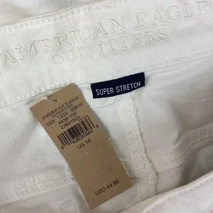 American Eagle Ivory High Rise Shortie Denim Cuffed Bermuda Shorts 14 NEW thumbnail 5