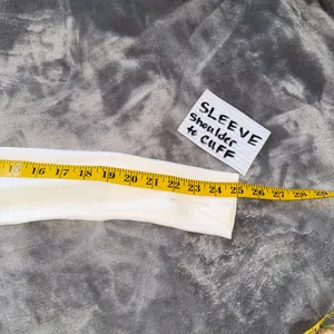 Lululemon Cashlux‎ Still At Ease Cream Open Tulip Back Long Sleeve Knit Sweater thumbnail 11