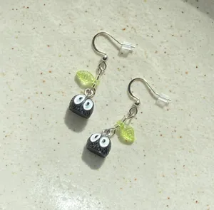 Handmade Kawaii fairy cottage style soot dangle earrings 🍃🌀🌳 thumbnail 8