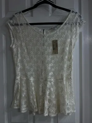 American Eagle Outfitters Top Floral thumbnail 1