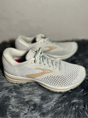 BROOKS REVEL 2 Running Shoes Cream Champagne Shimmer Women’s Size 8.5 thumbnail 4
