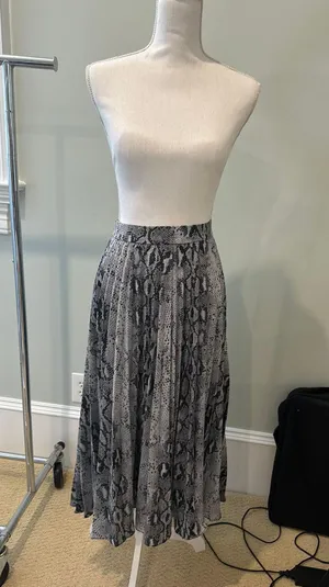 Vestique Pleated Midi Skirt thumbnail 1