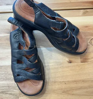 Ariat Leather Comfort Sandals Women’s 7B Black Style 93570 thumbnail 1