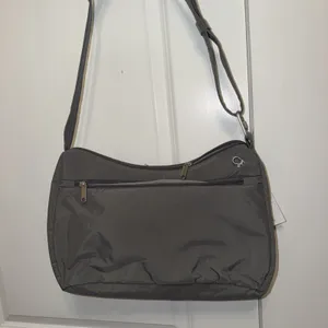 Magellan Outdoors Vault Pro‎ Handbag thumbnail 7
