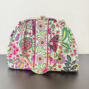 Vera Bradley Viva La Vera Print Bag Eloise Kiss Clasp Metal Closure Quilted thumbnail 3