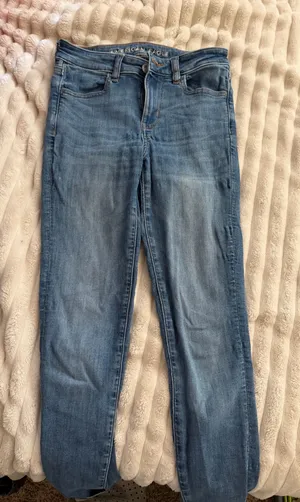 American Eagle Skinny Jeans thumbnail 1