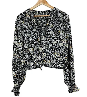 Sienna Sky Floral Top Womens M Black Floral Ditsy Tie Back Cottagecore Witchy thumbnail 4