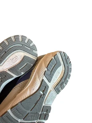 Brooks Adrenaline GTS 22 Lace-Up Running Shoes Active Athletic Size 6.5 Women's thumbnail 15