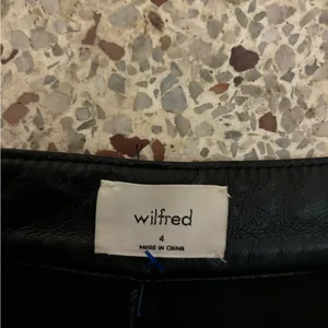 Aritzia Wilfredthe Melina high waist vegan leather pants black 4 thumbnail 5