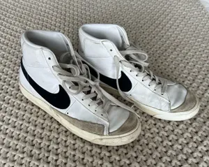 Nike blazers thumbnail 1