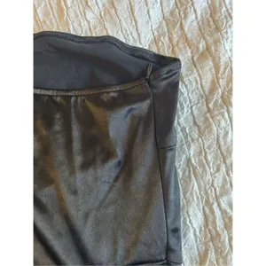 NEW Black Satin 1 Shoulder Long Sleeve High Slit Maxi Dress M thumbnail 4