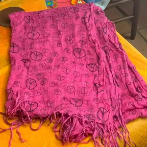 Scarf Peace thumbnail 1