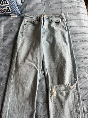 Abercrombie & Fitch low rise jeans thumbnail 2