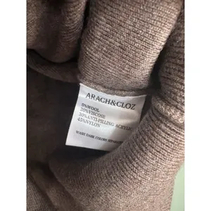 Arach&Clotz Women's Brown Solid Knit V-Neck Wool Blend Pullover Sweater M thumbnail 3