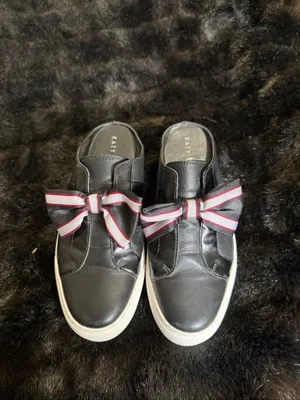 Katy Perry Amber slip on sneaker size 7 Black leather shoes bows thumbnail 2