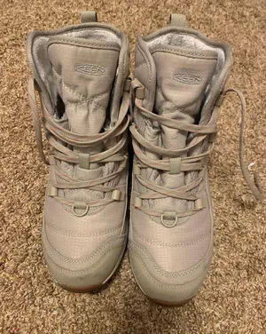 Winter Boots thumbnail 2